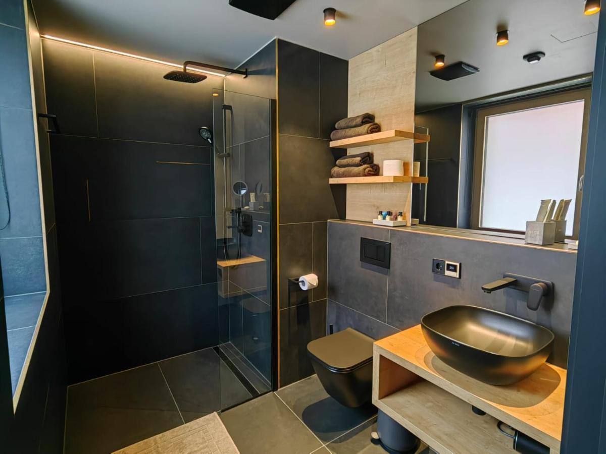 Hotel Nice Laupheim Esterno foto