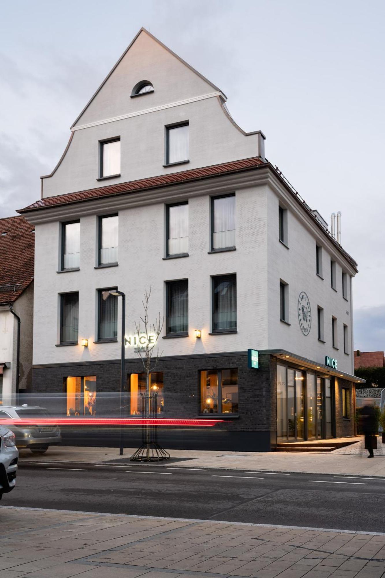 Hotel Nice Laupheim Esterno foto